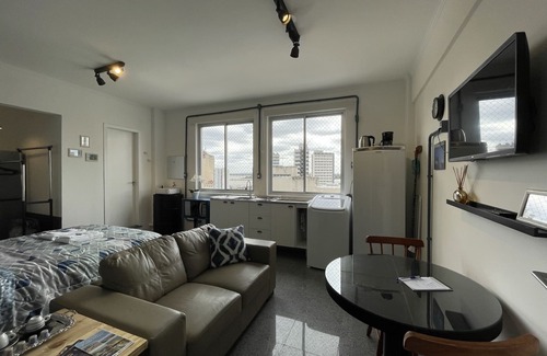 Centro Historico Apartment | Beautiful loft-style apartment in the historic center near Santa Casa