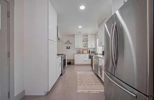 Garden Oaks House | Beautiful mid century oasis in trending oak forest with private pool