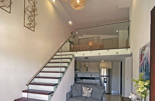 Santa Ana Apartment | Beautiful modern Apartment