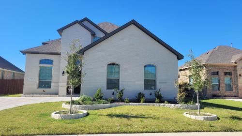 Midlothian House | Beautiful Modern & Luxury House