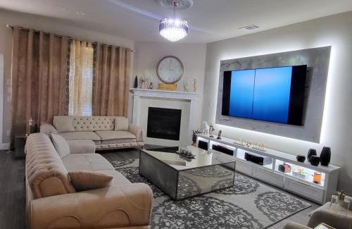 Midlothian House | Beautiful Modern & Luxury House