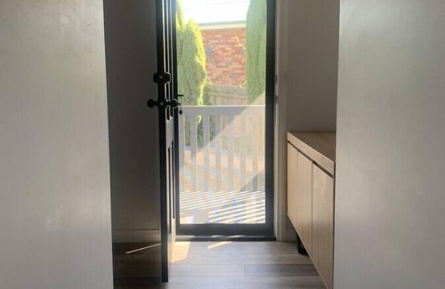 Prospect Vale House | Beautiful Mountain Views