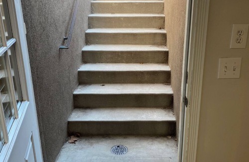 South Jordan House | Beautiful Mountain View’s with a hot Tub