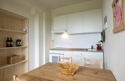 Fucecchio Villa | Beautiful private villa for 6 people with pool, A/C, WIFI, pets allowed and panoramic view