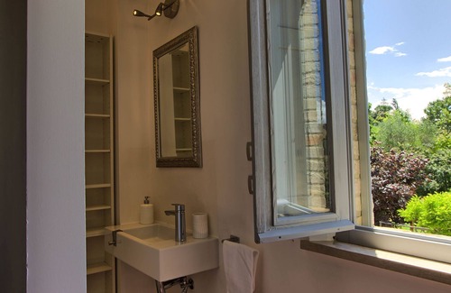 Ostra Villa | Beautiful private villa for 12 people with WIFI, A/C, private pool, TV, patio and panoramic view