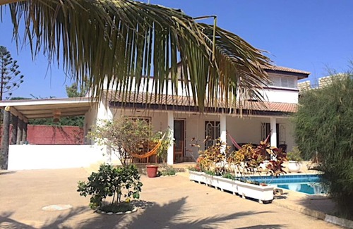 Mbour Villa | Beautiful property (2 houses) comfortably at the edge of the sea with pool