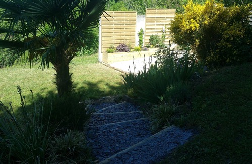 Voutezac House | Beautiful renovated modern barn - heated pool july and august + jacuzzi.