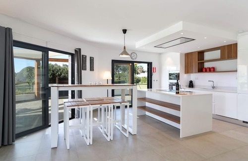 Carvoeiro Villa | Beautiful, renovated villa for 12 people, 100 meters from the sea