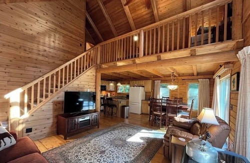 Wetmore Cabin | Beautiful Rustic 3-Bedroom Cabin Near Munising-Next To UTV/ATV/Snowmobile Trails