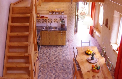 Baiona House | Beautiful self-built ecological house by the river