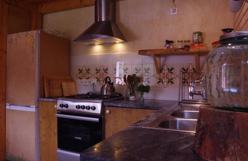 Baiona House | Beautiful self-built ecological house by the river