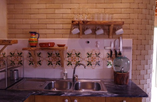 Baiona House | Beautiful self-built ecological house by the river