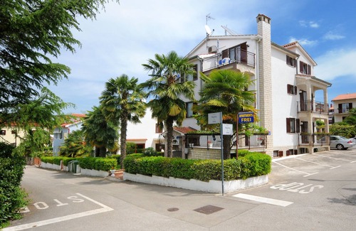 Spadici Apartment | Beautiful spacious apartment (No. 4) with 2 bedrooms 300m to the beach