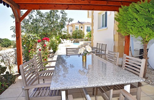 Karsiyaka Villa | Beautiful Spacious Luxury Villa Stunning Mountain & Sea Views,Wifi, Private pool