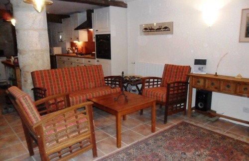 Mansonville House | Beautiful stone property in a tranquil, listed, bastide village