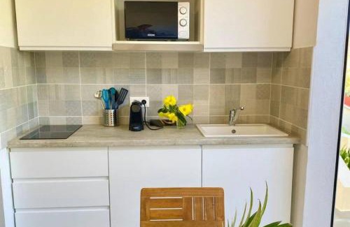 Cul de Sac House | Beautiful suite S16, pool, next to Pinel Island