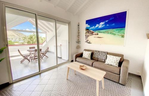 Cul de Sac Apartment | Beautiful suite S3, pool, sea view, Pinel Island