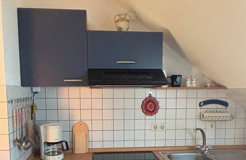 Osloß Apartment | Beautiful top floor apartment with balcony in Osloß