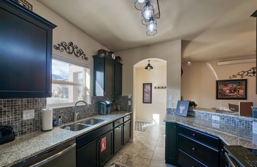 Poncha Springs House | Beautiful Town Home in Poncha Springs- minutes to Monarch Mountain