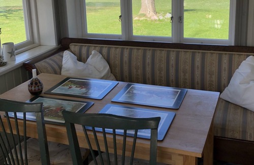 Blido House | Beautiful villa Roslagen with guest cottage and wood-burning sauna on the plot