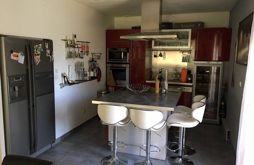 Rognes Villa | Beautiful villa with swimming pool PROMO 24/07 to 1/08, contact us for rates