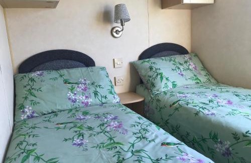 Monreith House | Beautifully Presented 2 Bedroom Static Caravan