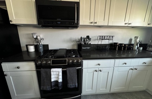 Paradise Hills House | Beautifully Renovated 3BR 2BA Home, Large Backyard