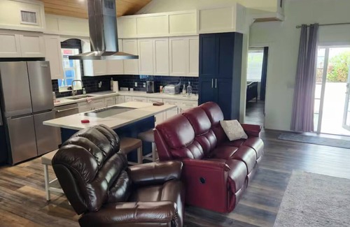 Marsh Harbour House | Beauty and The Breeze