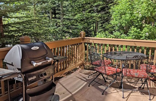 Edwards House | Beaver Creek-Arrowhead Steps from Skiing, Hiking, MTB, Pool/Hot Tub,Free Shuttle