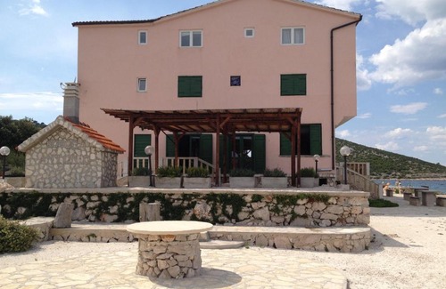Kaprije Bed & Breakfast | Bed and Breakfast Antonio Kaprije