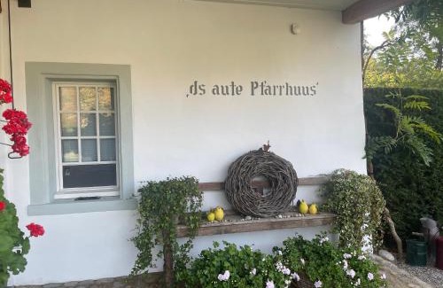 Rapperswil Bed & Breakfast | bed,Beet&breakfast „ds aute Pfarrhuus“