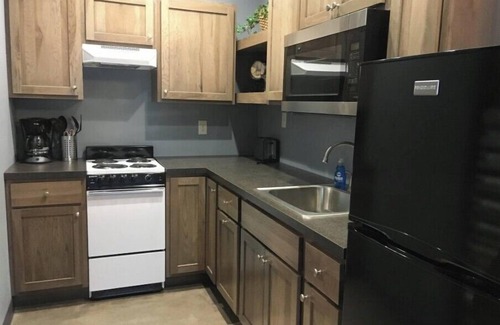 Spirit Lake House | Beds -N- Sheds Unit #1 Ground Level