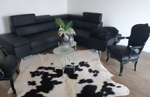 Hoenkoop Apartment | BedStay41 for small Groups and Companies(For long stay 40% discount)