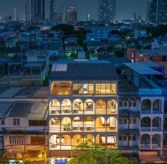 Khlong Ton Sai Apartment | Bedtime storeys near ICON SIAM