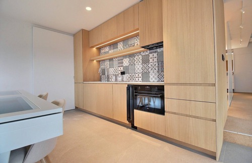 Huy Apartment | Bee Happy Loft Wellness