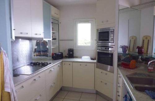 Riviere-Sens Apartment | Bel appartement avec piscine, face à la mer