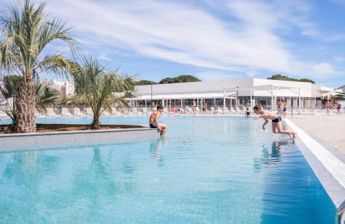 Le Grau-Du-Roi Hotel | Belambra Clubs Port Camargue - Les Salins