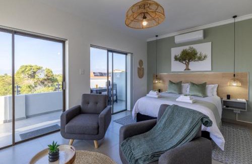 Saint Francis Bay House | Bella Madre Guesthouse