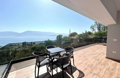Pogradec Villa | Bella Vista Rezidencë