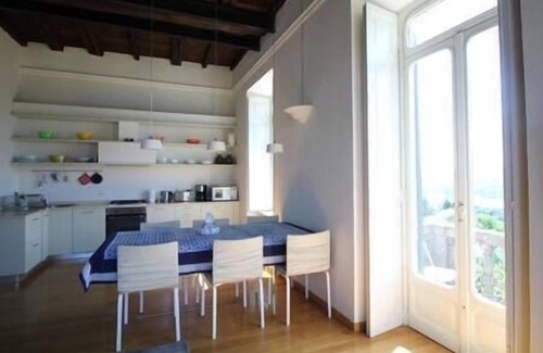 Miasino Apartment | Bellavista design beautiful view of Lake OrtaTo complete, una vacanza unica in dimora storica a 10 m