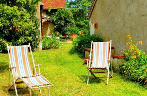 Lurcy-Levis House | Belle longère bourbonnaise rénovée avec jardin et animaux acceptés - FR-1-489-376