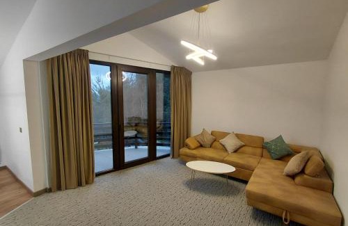 Rasnov Apartment | Bellevue Luxury Apartment