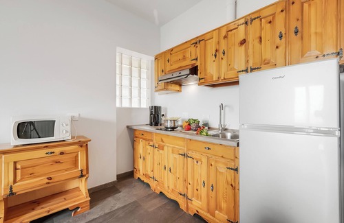 Campi Apartment | Bellevue Modern Apartment 6, Tremosine, Italy