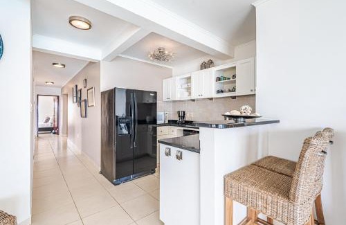 Belnem Apartment | Bellevue Residence #7 - Oceanfront condo