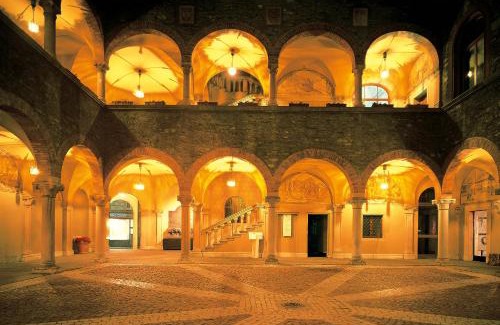 Bellinzona Apartment | Bellinzona Piazza Collegiata