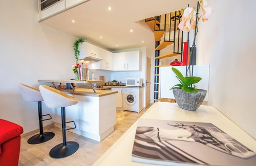 Les Restanques Apartment | BELVEDERE AZUR LOFT - SEA VIEW OVER THE GULF OF SAINT-TROPEZ