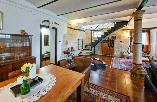 Montecosaro House | Belvilla by OYO Villa Due Pini Cavallino