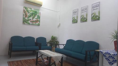 Sungai Baru Tengah House | BenBahrains Homestay - PB - ISLAMIC COMPLIANCE ONLY