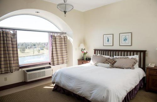Ashfield-Colborne-Wawanosh Hotel | Benmiller Inn & Spa