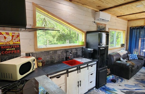 Franklin Cottage | Bent Tree Tiny Cottage.n4 miles to Franklin Ranch. nBaseball/Softball Fields